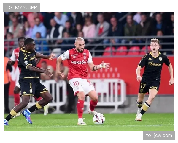 摩纳哥前锋巴洛贡点射破门 为球队打入唯一进球